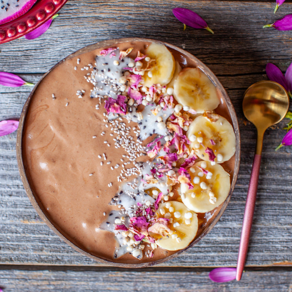 Chocolate Coconut Peanut Butter Smoothie Bowl | Amber Approved