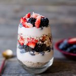 Vanilla Berry Overnight Oats Recipe